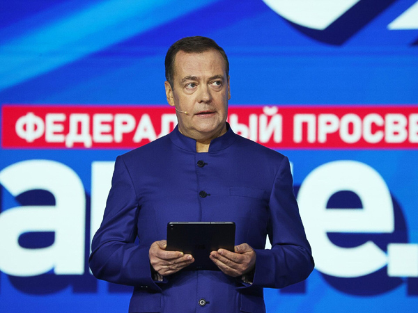 Ντμίτρι Μεντβέντεφ, 4 Μαρτίου 2024, μαραθώνιος Γνώσης, Παγκόσμιο Φεστιβάλ Νεολαίας Φωτό: Εκατερίνα Στούκινα