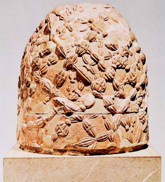 Ὁ Ὀ&mu;&phi;&alpha;&lambda;ὸ&sigmaf; &tau;ῶ&nu; &Delta;&epsilon;&lambda;&phi;ῶ&nu;