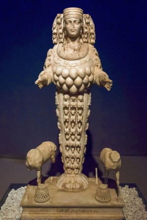 Ἄ&rho;&tau;&epsilon;&mu;&iota;&sigmaf; Ἐ&phi;&epsilon;&sigma;ί&alpha;, ἡ Ὡ&rho;&alpha;ί&alpha; Ἄ&rho;&tau;&epsilon;&mu;&iota;&sigmaf;